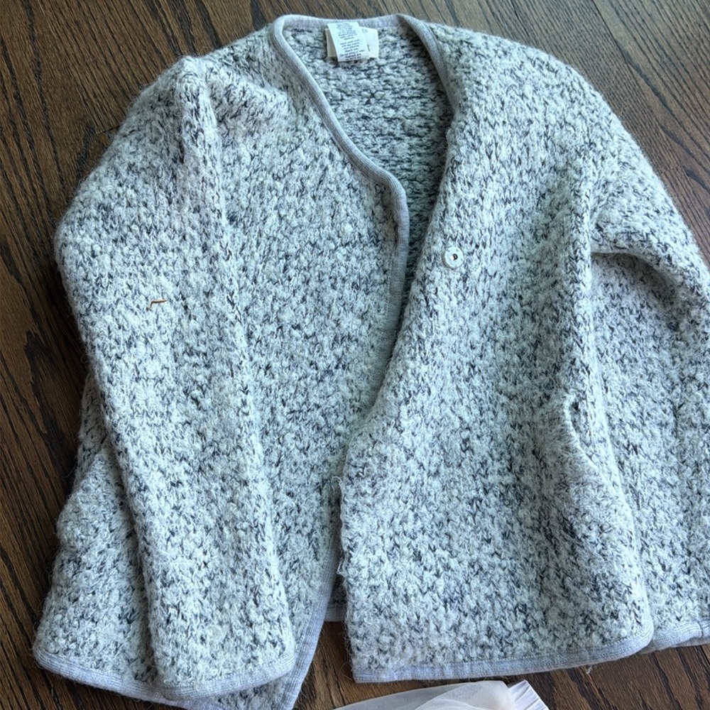 Crew cuts skirt and sweater - Picture 2 of 5